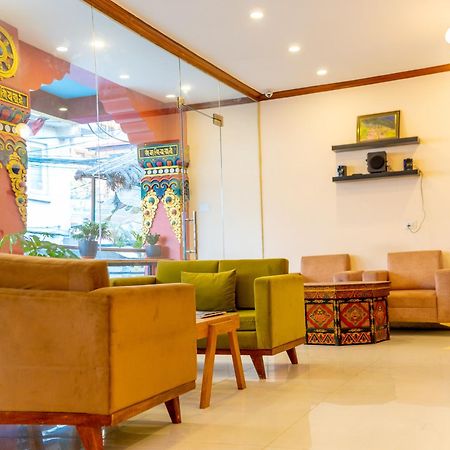 Hotel Yakroo Manang Catmandu Exterior foto